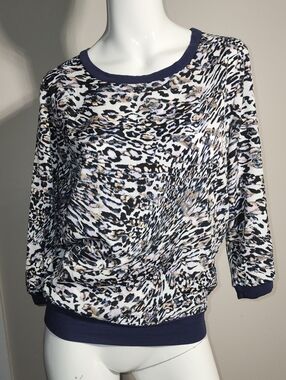Jennifer Lopez Navy Trim Leopard Print Pullover Top